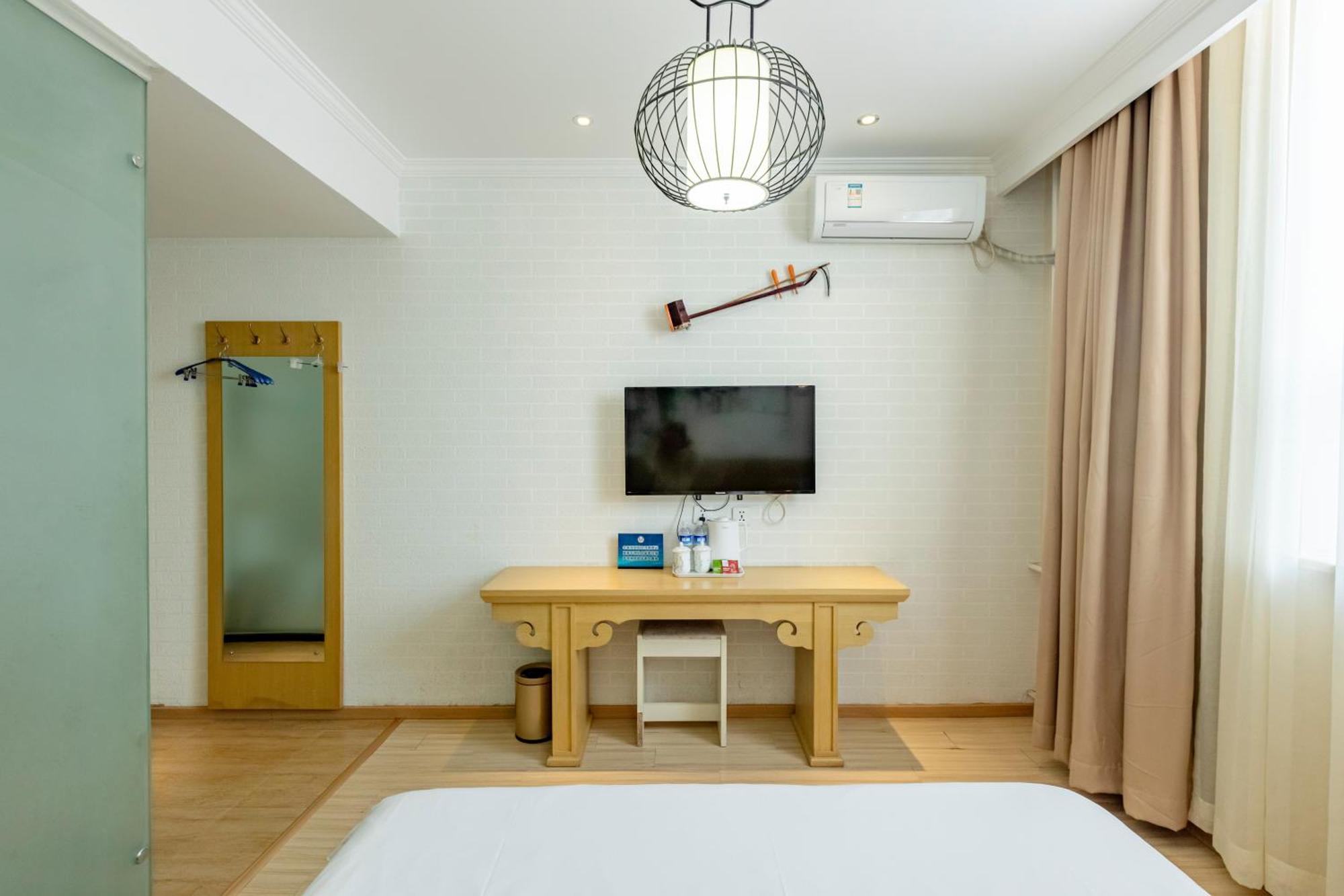 Happy Dragon City Center Alley Hotel -In The City Center With Big Window&Heater, Ticket Service&Free Coffee&Food Recommendation,Near Tian Anmen Forbiddencity,Easy To Get Traditional Walking Area&Shichahai Pékin  Extérieur photo