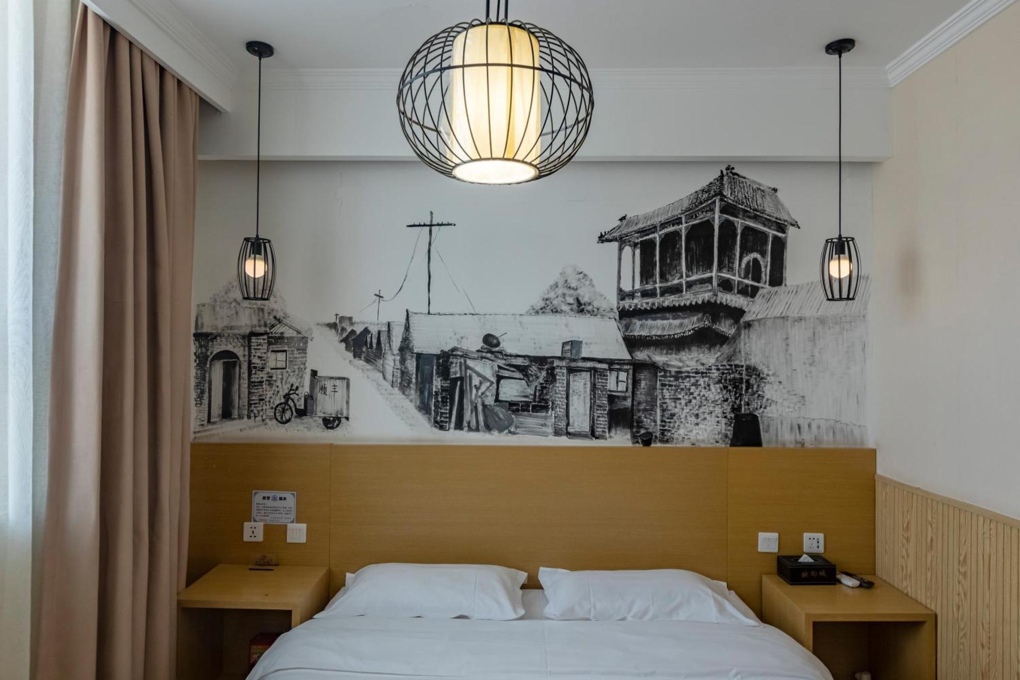 Happy Dragon City Center Alley Hotel -In The City Center With Big Window&Heater, Ticket Service&Free Coffee&Food Recommendation,Near Tian Anmen Forbiddencity,Easy To Get Traditional Walking Area&Shichahai Pékin  Extérieur photo